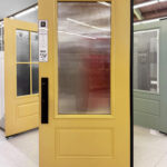 Thermatru Smoothstar S90XK-ADVS, Reeded Glass, REEB Finish in Golden Wheat, Emtek Jefferson Hardware Flat Black